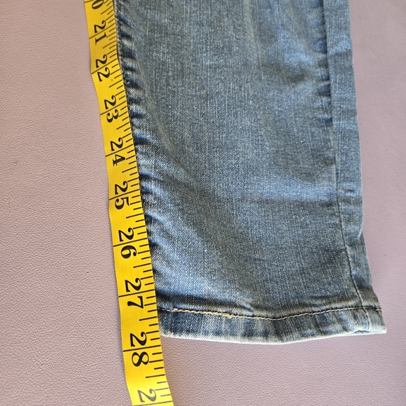 Levi Strauss‎ Gold Label Totally Shaping Skinny Jeans Women's 22S Tommy Control - Picture 11 of 11